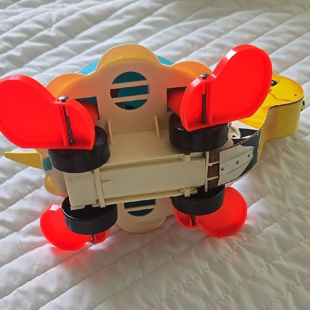 Colorful Wind-Up Turtle Toy - Picture 2 of 5